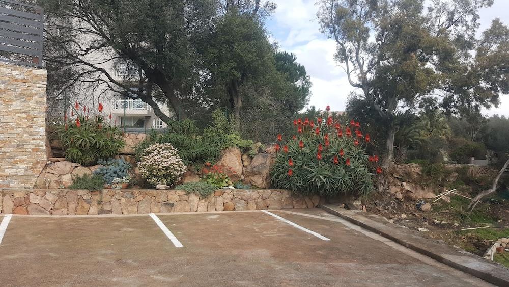 Corsica Hostel Porto-Vecchio, Partie Dortoirs Eksteriør bilde